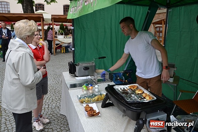 Zdjęcie w galerii na portalu naszraciborz.pl: Święto Subregionu Zachodniego Województwa Śląskiego na Zamku Piastowskim w Raciborzu wiadomości z regionu