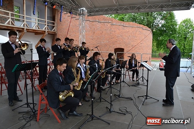 Zdjęcie w galerii na portalu naszraciborz.pl: Święto Subregionu Zachodniego Województwa Śląskiego na Zamku Piastowskim w Raciborzu wiadomości z regionu