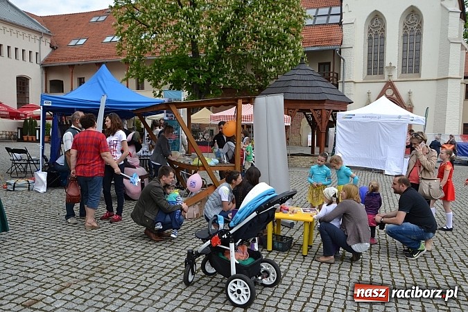 Zdjęcie w galerii na portalu naszraciborz.pl: Święto Subregionu Zachodniego Województwa Śląskiego na Zamku Piastowskim w Raciborzu wiadomości z regionu