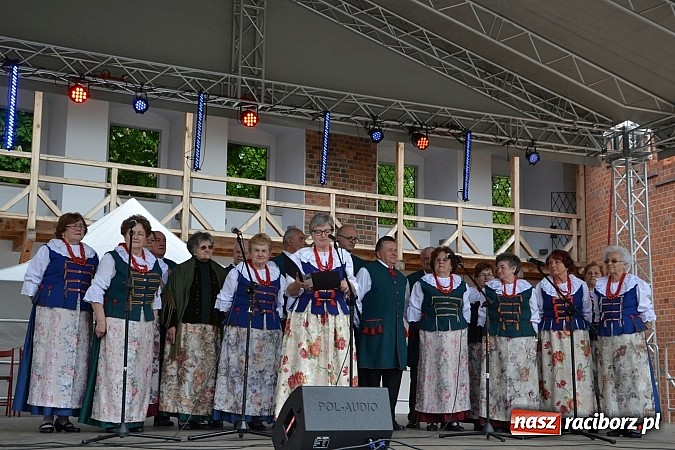 Zdjęcie w galerii na portalu naszraciborz.pl: Święto Subregionu Zachodniego Województwa Śląskiego na Zamku Piastowskim w Raciborzu wiadomości z regionu