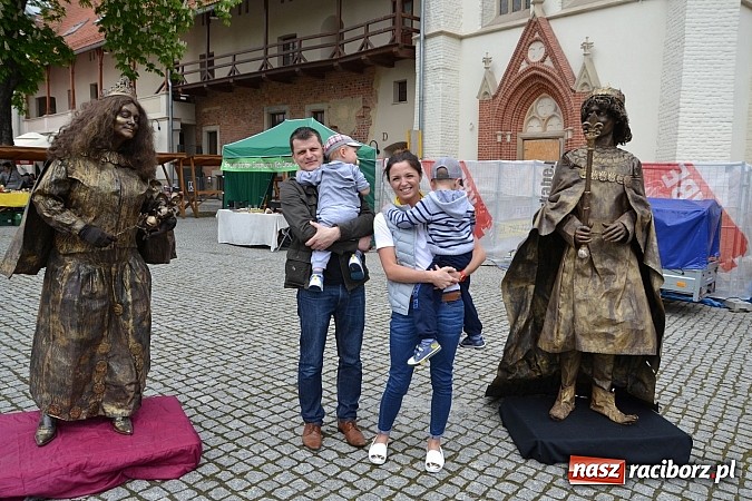 Zdjęcie w galerii na portalu naszraciborz.pl: Święto Subregionu Zachodniego Województwa Śląskiego na Zamku Piastowskim w Raciborzu wiadomości z regionu