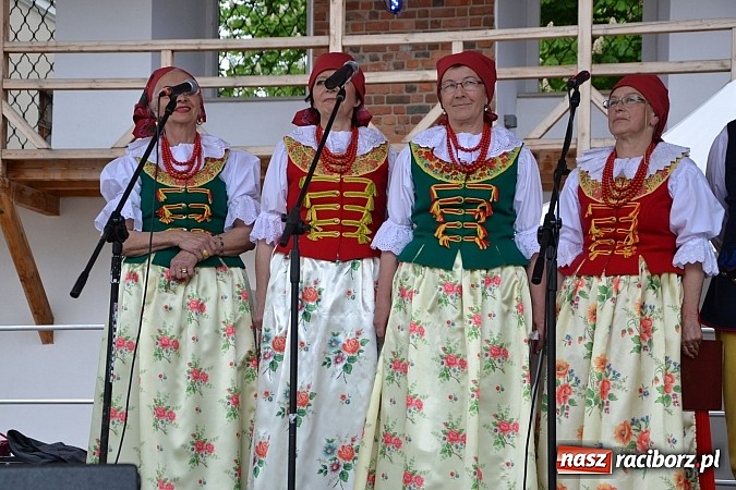Zdjęcie w galerii na portalu naszraciborz.pl: Święto Subregionu Zachodniego Województwa Śląskiego na Zamku Piastowskim w Raciborzu wiadomości z regionu