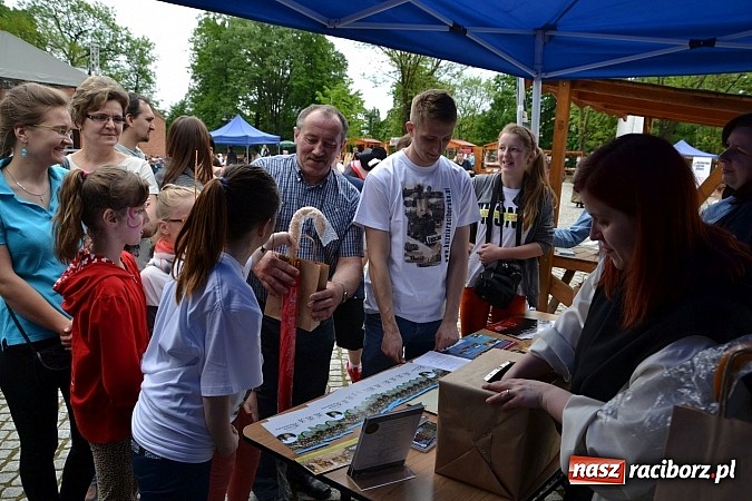 Zdjęcie w galerii na portalu naszraciborz.pl: Święto Subregionu Zachodniego Województwa Śląskiego na Zamku Piastowskim w Raciborzu wiadomości z regionu