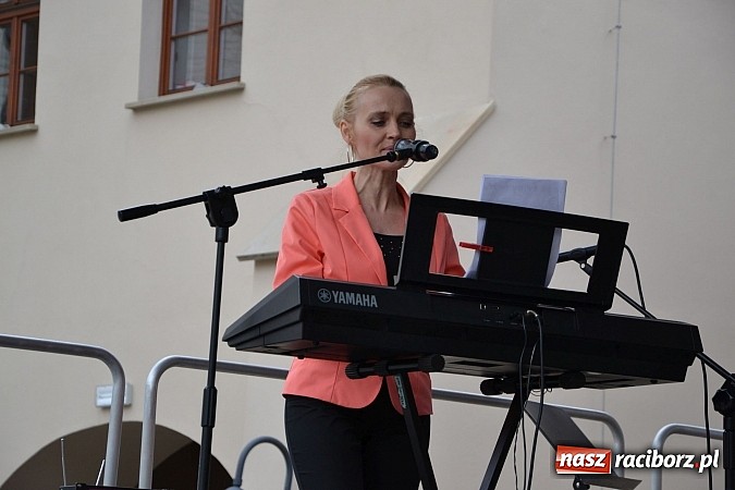 Zdjęcie w galerii na portalu naszraciborz.pl: Święto Subregionu Zachodniego Województwa Śląskiego na Zamku Piastowskim w Raciborzu wiadomości z regionu