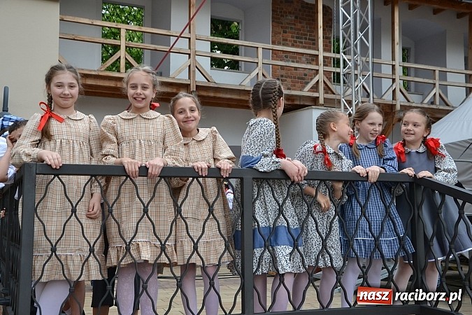 Zdjęcie w galerii na portalu naszraciborz.pl: Święto Subregionu Zachodniego Województwa Śląskiego na Zamku Piastowskim w Raciborzu wiadomości z regionu