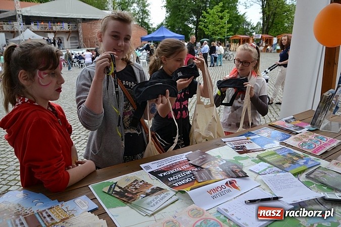Zdjęcie w galerii na portalu naszraciborz.pl: Święto Subregionu Zachodniego Województwa Śląskiego na Zamku Piastowskim w Raciborzu wiadomości z regionu