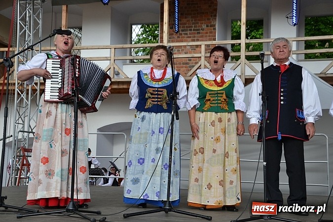Zdjęcie w galerii na portalu naszraciborz.pl: Święto Subregionu Zachodniego Województwa Śląskiego na Zamku Piastowskim w Raciborzu wiadomości z regionu