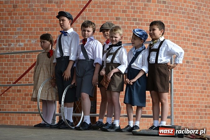 Zdjęcie w galerii na portalu naszraciborz.pl: Święto Subregionu Zachodniego Województwa Śląskiego na Zamku Piastowskim w Raciborzu wiadomości z regionu