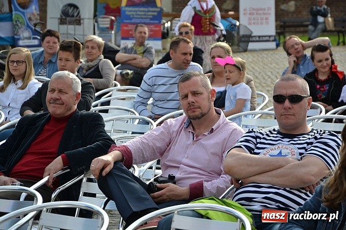 Zdjęcie w galerii na portalu naszraciborz.pl: Święto Subregionu Zachodniego Województwa Śląskiego na Zamku Piastowskim w Raciborzu wiadomości z regionu