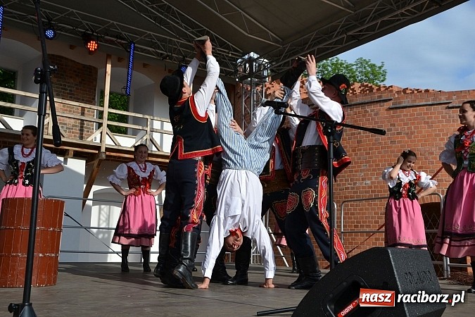 Zdjęcie w galerii na portalu naszraciborz.pl: Święto Subregionu Zachodniego Województwa Śląskiego na Zamku Piastowskim w Raciborzu wiadomości z regionu