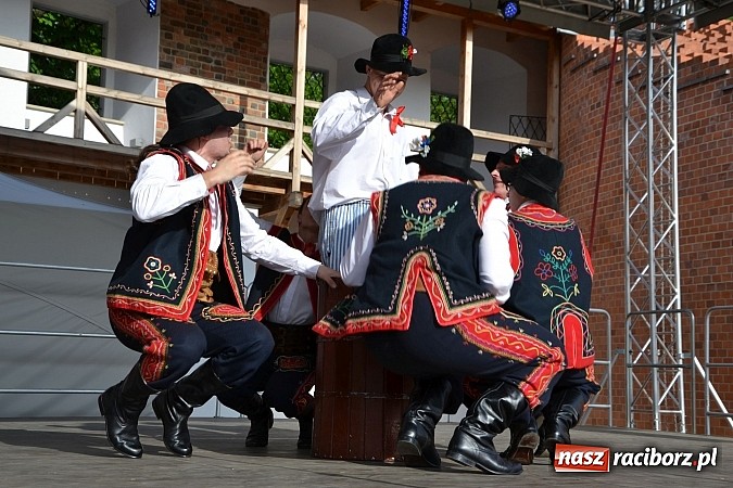 Zdjęcie w galerii na portalu naszraciborz.pl: Święto Subregionu Zachodniego Województwa Śląskiego na Zamku Piastowskim w Raciborzu wiadomości z regionu