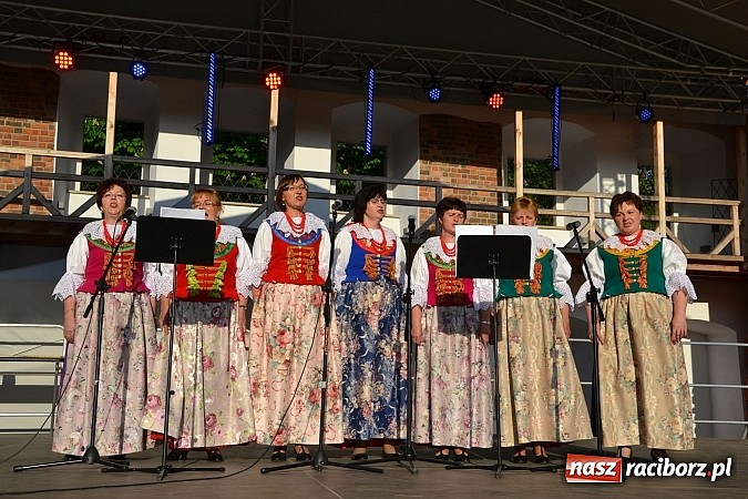 Zdjęcie w galerii na portalu naszraciborz.pl: Święto Subregionu Zachodniego Województwa Śląskiego na Zamku Piastowskim w Raciborzu wiadomości z regionu