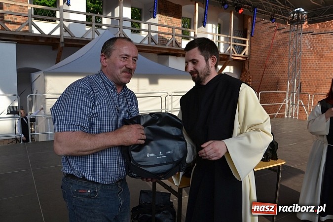 Zdjęcie w galerii na portalu naszraciborz.pl: Święto Subregionu Zachodniego Województwa Śląskiego na Zamku Piastowskim w Raciborzu wiadomości z regionu