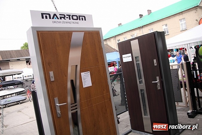 Zdjęcie w galerii na portalu naszraciborz.pl: Eko-Wystawa. Zobacz jak wyglądają stoiska i kto wystąpił na scenie wiadomości z regionu