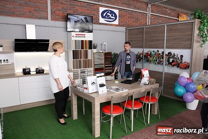 Zdjęcie w galerii na portalu naszraciborz.pl: Eko-Wystawa. Zobacz jak wyglądają stoiska i kto wystąpił na scenie wiadomości z regionu