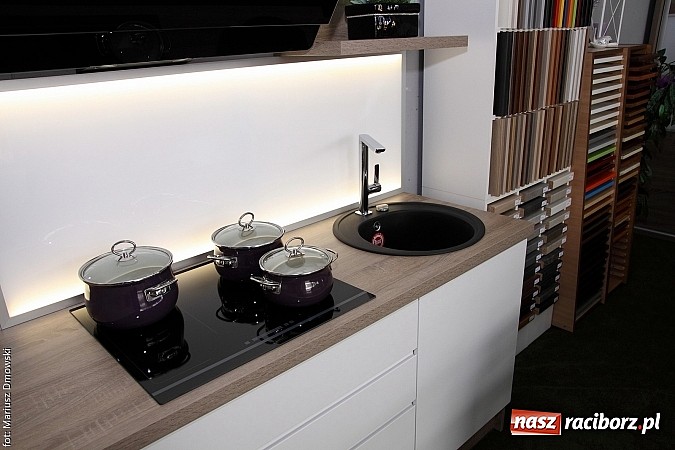 Zdjęcie w galerii na portalu naszraciborz.pl: Eko-Wystawa. Zobacz jak wyglądają stoiska i kto wystąpił na scenie wiadomości z regionu