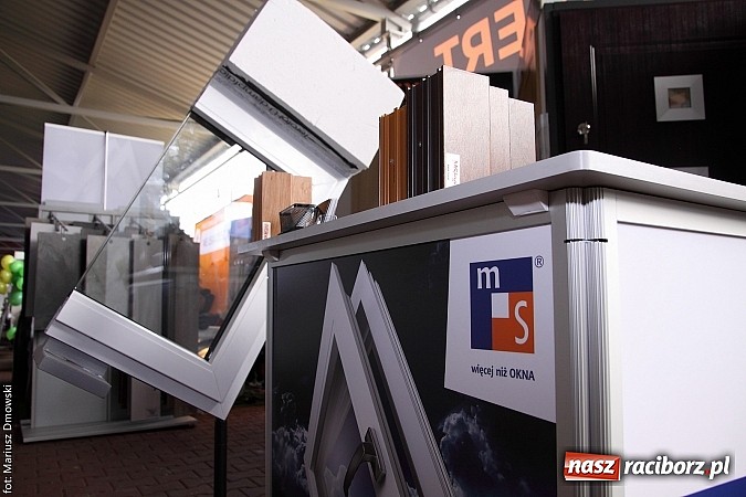 Zdjęcie w galerii na portalu naszraciborz.pl: Eko-Wystawa. Zobacz jak wyglądają stoiska i kto wystąpił na scenie wiadomości z regionu