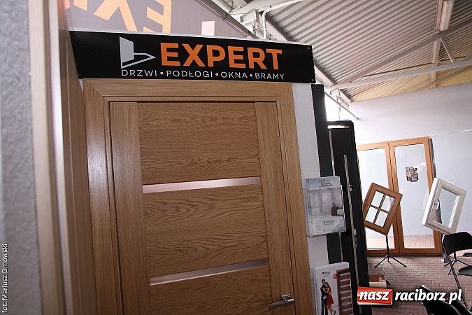 Zdjęcie w galerii na portalu naszraciborz.pl: Eko-Wystawa. Zobacz jak wyglądają stoiska i kto wystąpił na scenie wiadomości z regionu