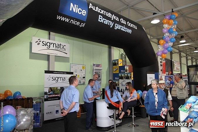 Zdjęcie w galerii na portalu naszraciborz.pl: Eko-Wystawa. Zobacz jak wyglądają stoiska i kto wystąpił na scenie wiadomości z regionu