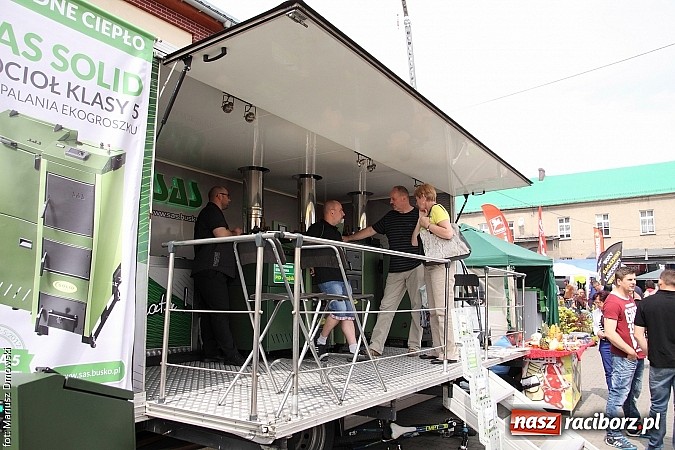 Zdjęcie w galerii na portalu naszraciborz.pl: Eko-Wystawa. Zobacz jak wyglądają stoiska i kto wystąpił na scenie wiadomości z regionu