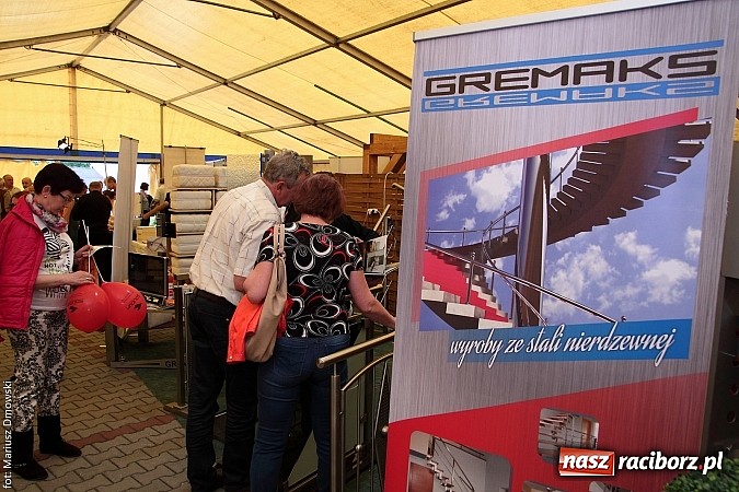 Zdjęcie w galerii na portalu naszraciborz.pl: Eko-Wystawa. Zobacz jak wyglądają stoiska i kto wystąpił na scenie wiadomości z regionu