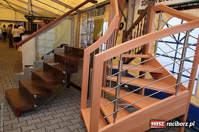 Zdjęcie w galerii na portalu naszraciborz.pl: Eko-Wystawa. Zobacz jak wyglądają stoiska i kto wystąpił na scenie wiadomości z regionu