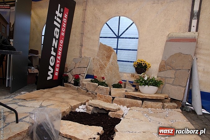 Zdjęcie w galerii na portalu naszraciborz.pl: Eko-Wystawa. Zobacz jak wyglądają stoiska i kto wystąpił na scenie wiadomości z regionu