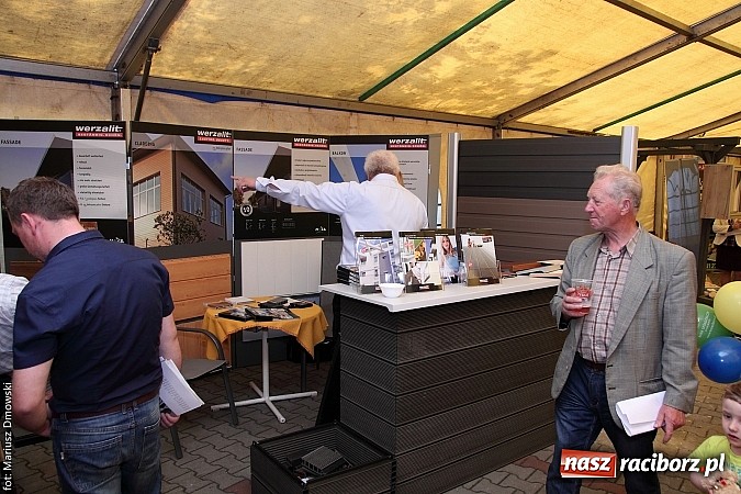 Zdjęcie w galerii na portalu naszraciborz.pl: Eko-Wystawa. Zobacz jak wyglądają stoiska i kto wystąpił na scenie wiadomości z regionu