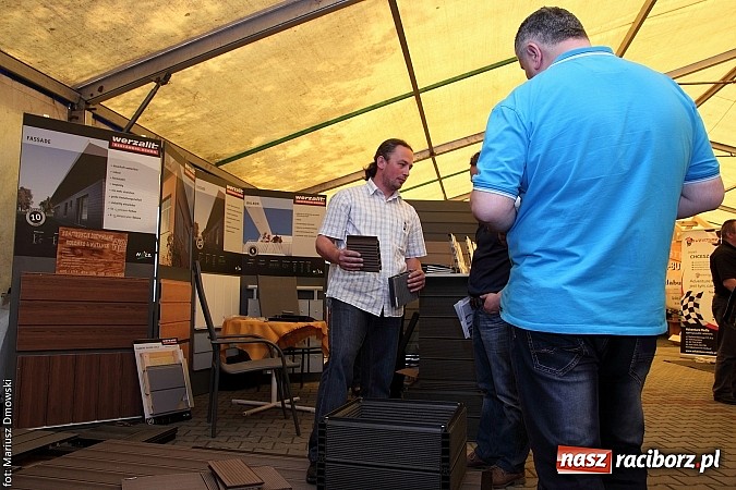 Zdjęcie w galerii na portalu naszraciborz.pl: Eko-Wystawa. Zobacz jak wyglądają stoiska i kto wystąpił na scenie wiadomości z regionu