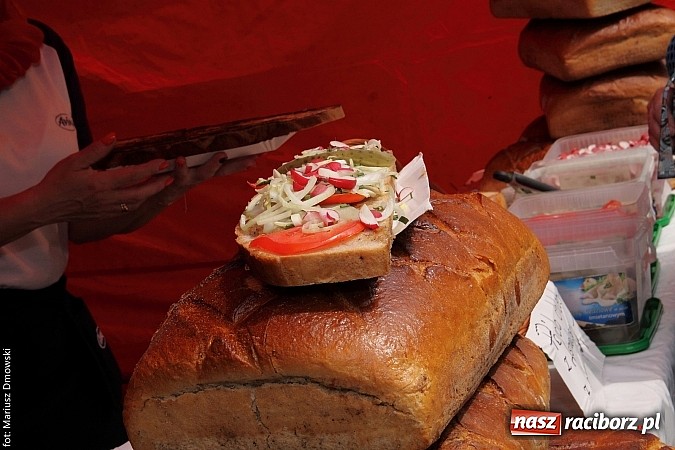 Zdjęcie w galerii na portalu naszraciborz.pl: Eko-Wystawa. Zobacz jak wyglądają stoiska i kto wystąpił na scenie wiadomości z regionu