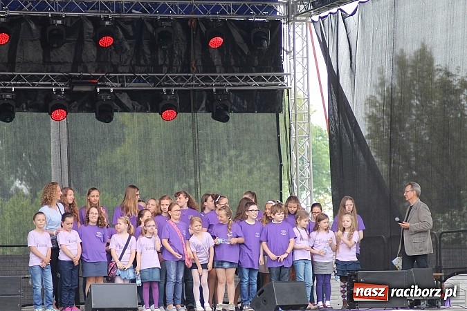 Zdjęcie w galerii na portalu naszraciborz.pl: Eko-Wystawa. Zobacz jak wyglądają stoiska i kto wystąpił na scenie wiadomości z regionu