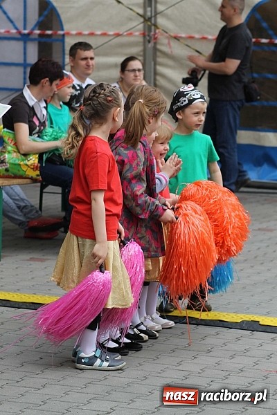 Zdjęcie w galerii na portalu naszraciborz.pl: Eko-Wystawa. Zobacz jak wyglądają stoiska i kto wystąpił na scenie wiadomości z regionu