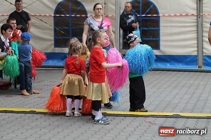 Zdjęcie w galerii na portalu naszraciborz.pl: Eko-Wystawa. Zobacz jak wyglądają stoiska i kto wystąpił na scenie wiadomości z regionu