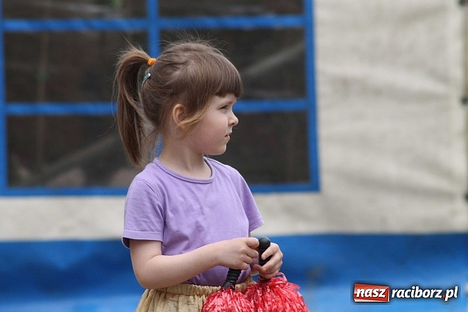 Zdjęcie w galerii na portalu naszraciborz.pl: Eko-Wystawa. Zobacz jak wyglądają stoiska i kto wystąpił na scenie wiadomości z regionu