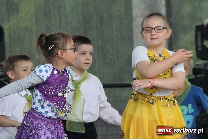 Zdjęcie w galerii na portalu naszraciborz.pl: Eko-Wystawa. Zobacz jak wyglądają stoiska i kto wystąpił na scenie wiadomości z regionu