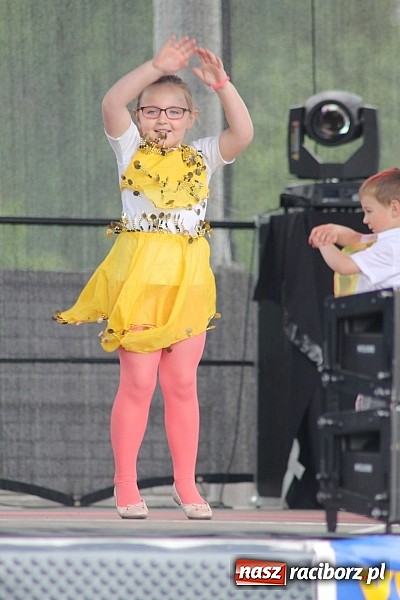 Zdjęcie w galerii na portalu naszraciborz.pl: Eko-Wystawa. Zobacz jak wyglądają stoiska i kto wystąpił na scenie wiadomości z regionu