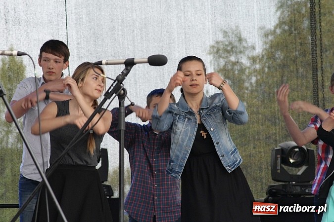 Zdjęcie w galerii na portalu naszraciborz.pl: Eko-Wystawa. Zobacz jak wyglądają stoiska i kto wystąpił na scenie wiadomości z regionu