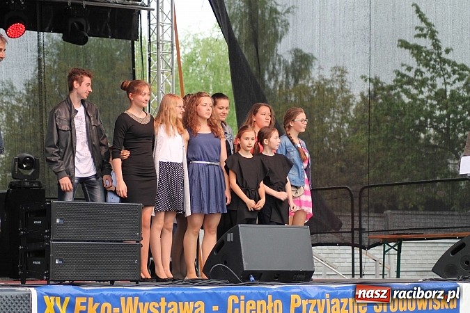 Zdjęcie w galerii na portalu naszraciborz.pl: Eko-Wystawa. Zobacz jak wyglądają stoiska i kto wystąpił na scenie wiadomości z regionu