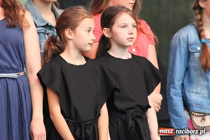 Zdjęcie w galerii na portalu naszraciborz.pl: Eko-Wystawa. Zobacz jak wyglądają stoiska i kto wystąpił na scenie wiadomości z regionu