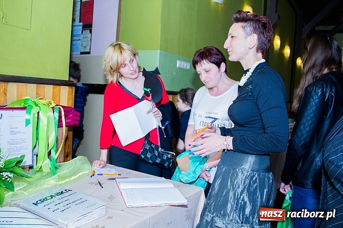 Zdjęcie w galerii na portalu naszraciborz.pl: Jubileusz 30-lecia Teatrzyku Niewielkiego w Borucinie wiadomości z regionu