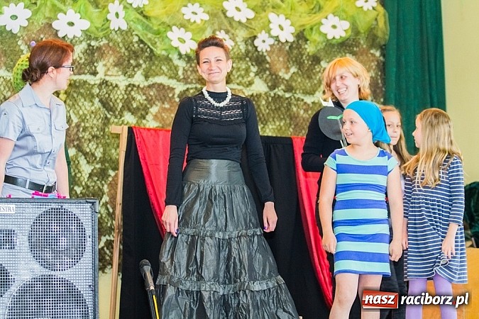 Zdjęcie w galerii na portalu naszraciborz.pl: Jubileusz 30-lecia Teatrzyku Niewielkiego w Borucinie wiadomości z regionu