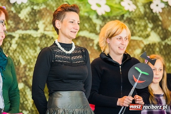 Zdjęcie w galerii na portalu naszraciborz.pl: Jubileusz 30-lecia Teatrzyku Niewielkiego w Borucinie wiadomości z regionu