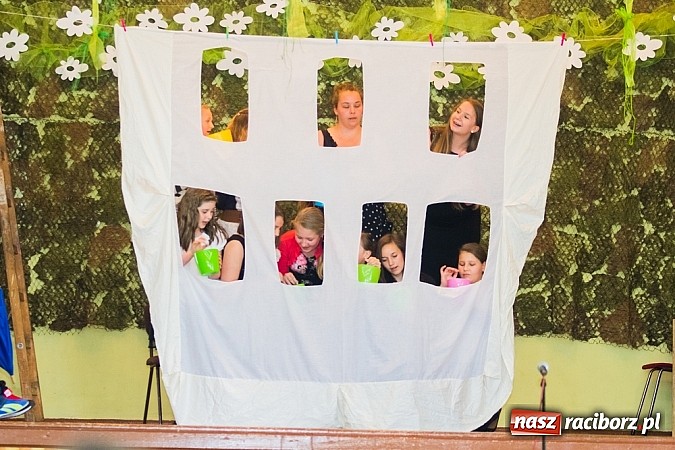 Zdjęcie w galerii na portalu naszraciborz.pl: Jubileusz 30-lecia Teatrzyku Niewielkiego w Borucinie wiadomości z regionu