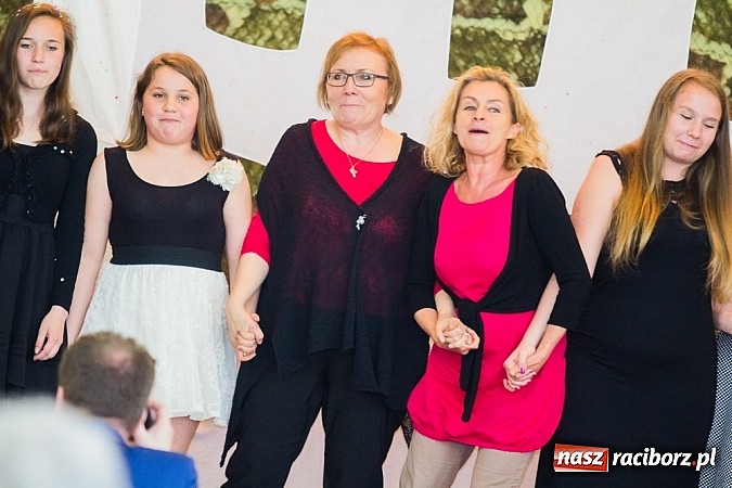 Zdjęcie w galerii na portalu naszraciborz.pl: Jubileusz 30-lecia Teatrzyku Niewielkiego w Borucinie wiadomości z regionu