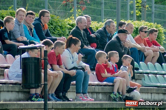 Zdjęcie w galerii na portalu naszraciborz.pl: Dobra passa Ocic przerwana. Gorzyce lepsze przy Tuwima wiadomości z regionu