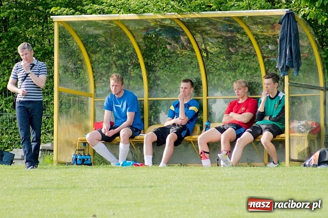 Zdjęcie w galerii na portalu naszraciborz.pl: Dobra passa Ocic przerwana. Gorzyce lepsze przy Tuwima wiadomości z regionu