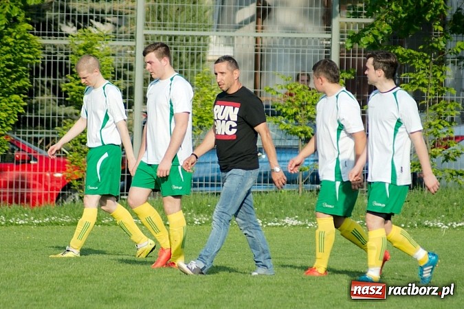 Zdjęcie w galerii na portalu naszraciborz.pl: Dobra passa Ocic przerwana. Gorzyce lepsze przy Tuwima wiadomości z regionu