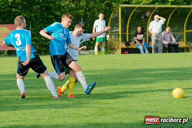 Zdjęcie w galerii na portalu naszraciborz.pl: Dobra passa Ocic przerwana. Gorzyce lepsze przy Tuwima wiadomości z regionu