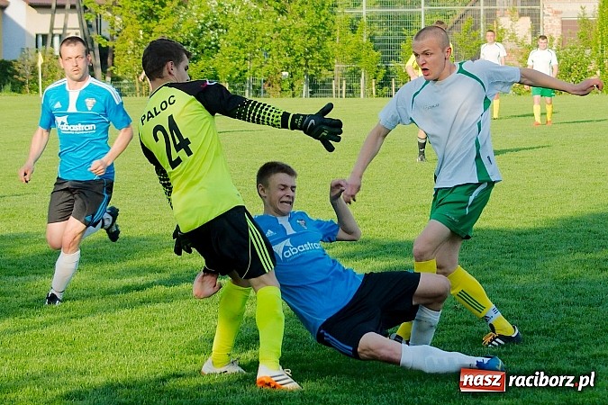 Zdjęcie w galerii na portalu naszraciborz.pl: Dobra passa Ocic przerwana. Gorzyce lepsze przy Tuwima wiadomości z regionu