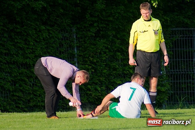 Zdjęcie w galerii na portalu naszraciborz.pl: Dobra passa Ocic przerwana. Gorzyce lepsze przy Tuwima wiadomości z regionu